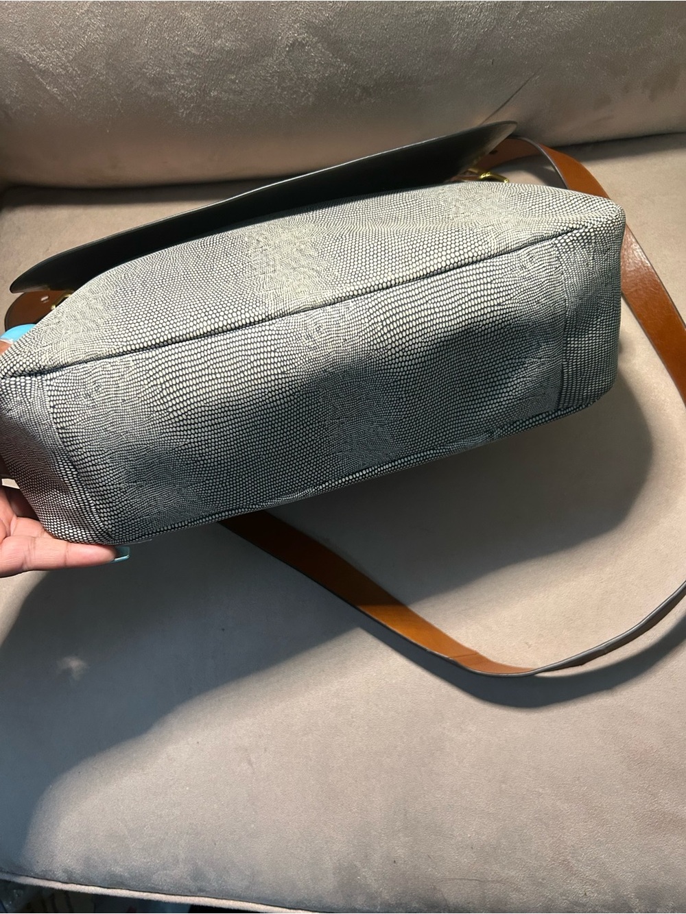Fossil Harper Leather Flap crossbody - Picture 5 of 8